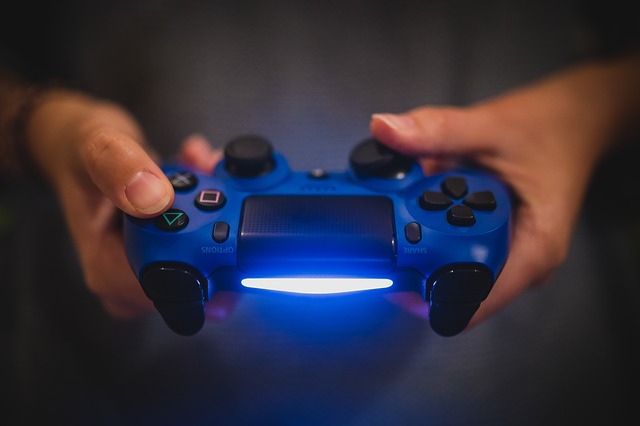 ps4 ovladač